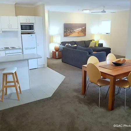 Mollymook Cove Apartments-3