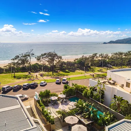 Bayview Beachfront Apartments, In Town Right On The Beach-3