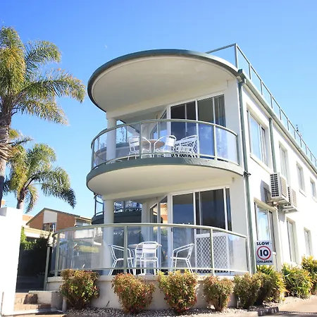 The Palms Apartments-3
