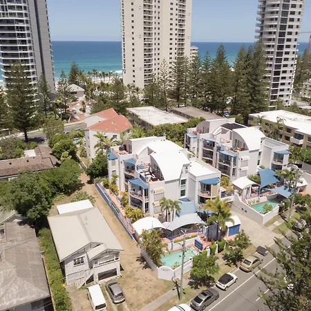 Surfers Beach Resort One-2