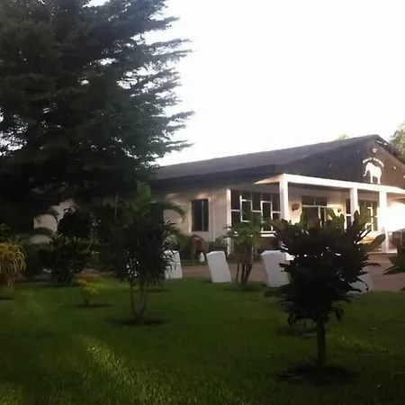 Bungalow Beach Hotel-2