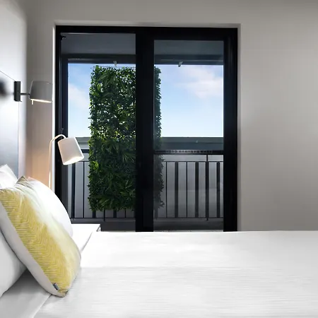 Veriu Randwick-2