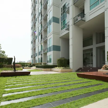 Ivy Thonglor 55-3