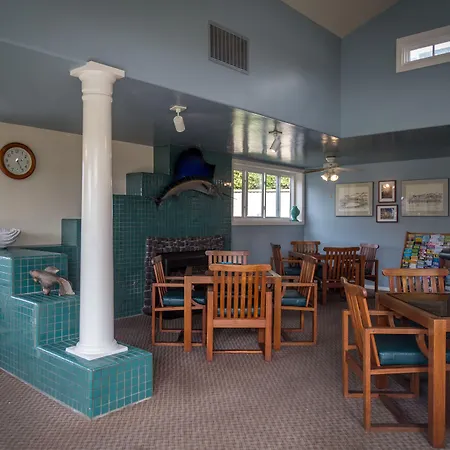 Wave Crest Resort-2