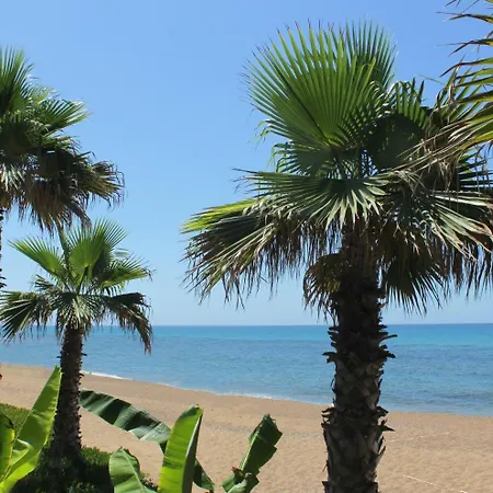Ionion Beach Apartment Hotel & Spa-2