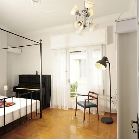 Live In Athens, Psyrri Central Apartments-2