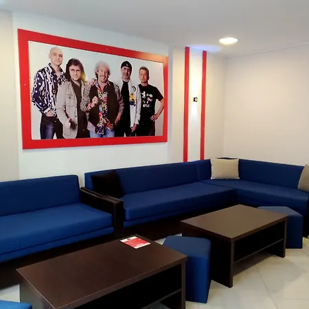 Rock Hotel First Line-2