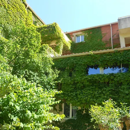Apart'Hôtel Les 4 Sources-3