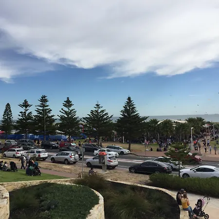 Semaphore Splash Apartments-3
