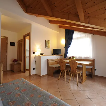 Residence Kristall- Fiemme Holidays-3