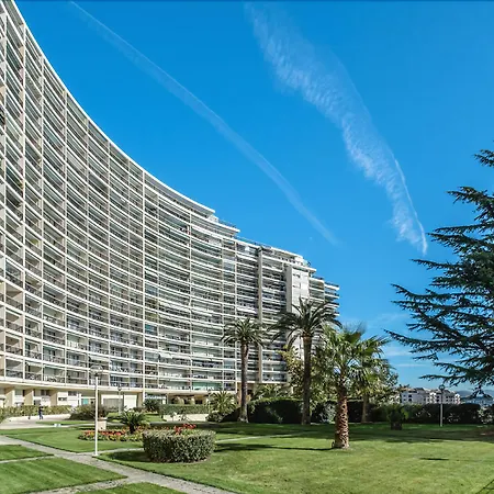 Appart Hotel Mandelieu-2