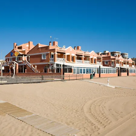 Lloyds Beach Club-2
