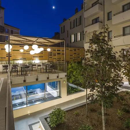 Néméa Appart'Hôtel Cannes Palais-2