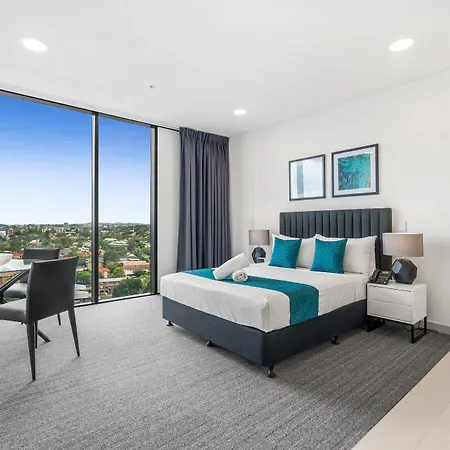 Essence Suites Taringa-3