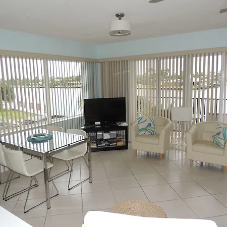 Aqua Mar Condos-2