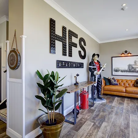 Hokitika Fire Station Boutique Accommodation-2