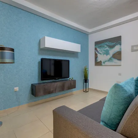 Sliema Tigne Suites-2
