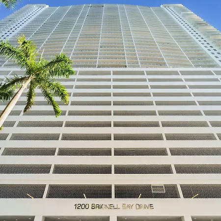 The Club At Brickell Bay Luxury Suites-3