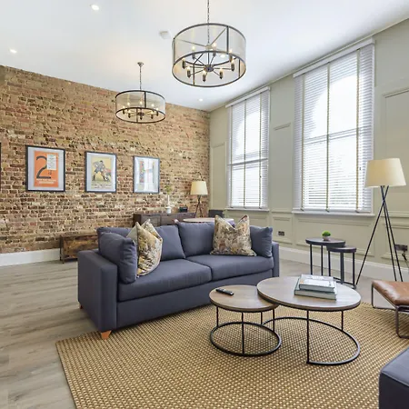Oak & Poppy Apartments-3