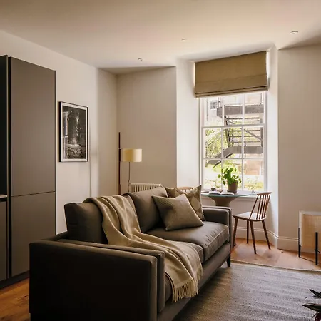 33 Castle Terrace-3