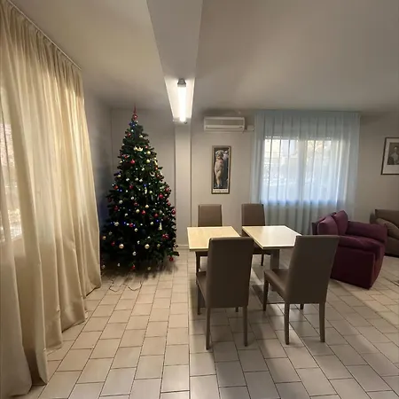 Parmigianino Apartments-2