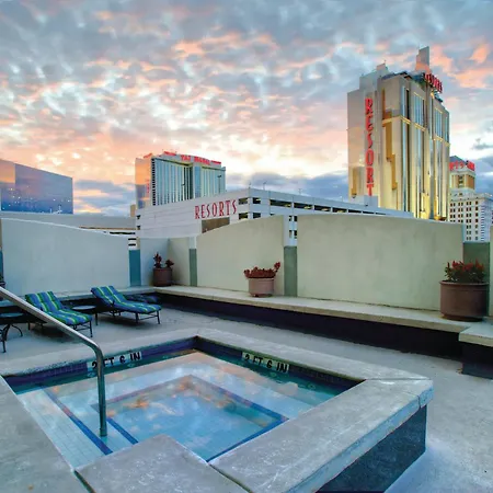 Club Wyndham Skyline Tower-3