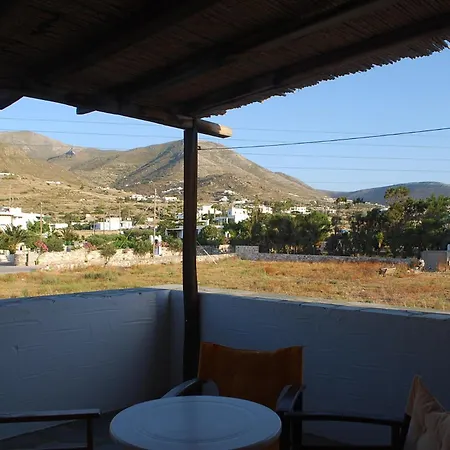 Siroco'S Rooms And Studios-2