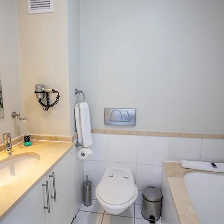 Lagoon Beach Hotel Apartments-3