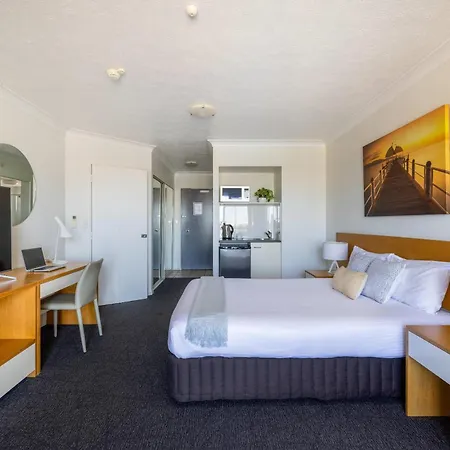 Mainstay Suites Townsville-3
