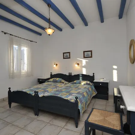 George'S Beach Studios Aliki Paros-2