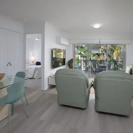 Bila Vista Kirra Beachside Apartments-3