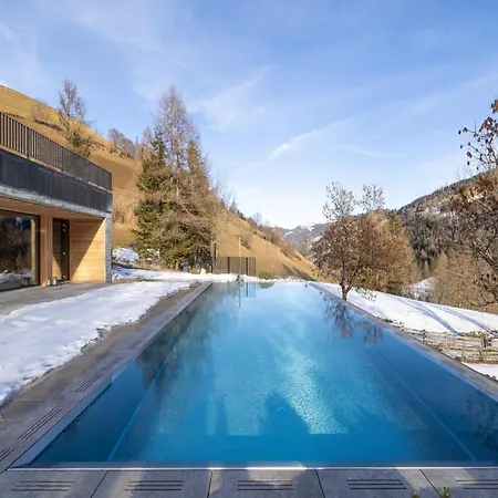 Les Dolomites Mountain Lodges-2
