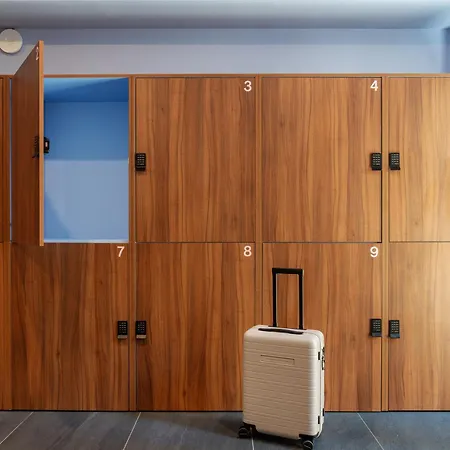 Numa Vienna Wood-2