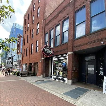 The Lofts At 107-2