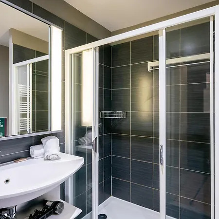 B&B HOME Caen Centre Gare-2