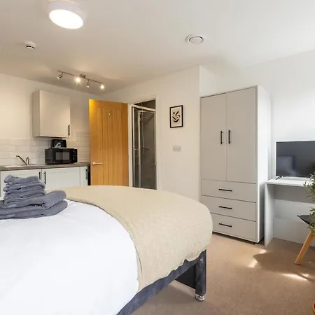 St James Court Aparthotel-2