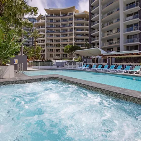Trilogy Surfers Paradise-2