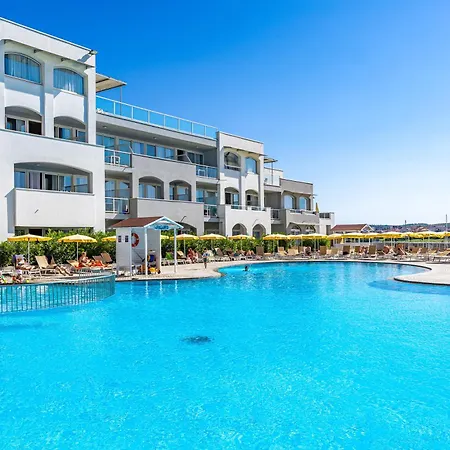 Family Resort Del Mar-2