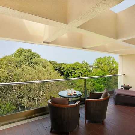 Oakwood Residence Naylor Road Pune-3