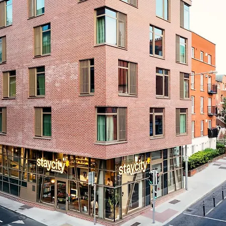 Staycity Aparthotels Dublin Castle-3