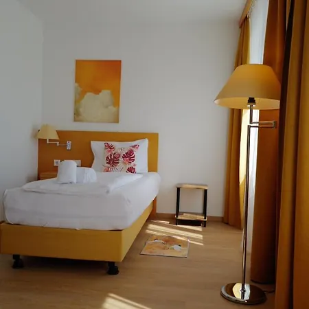 Motel55 - Nettes Hotel Mit Self Check-In In Villach, Warmbad-3