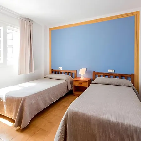 Apartamentos Es Canyer-2