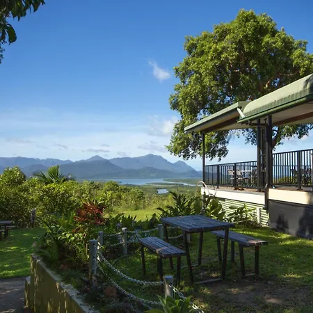 Vista Hinchinbrook-3