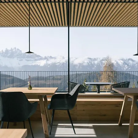 Anders Mountain Suites 5-2
