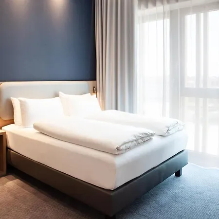 Holiday Inn Express & Suites - Basel - Allschwil By Ihg-2
