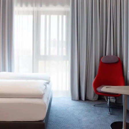 Holiday Inn Express & Suites - Basel - Allschwil By Ihg-3