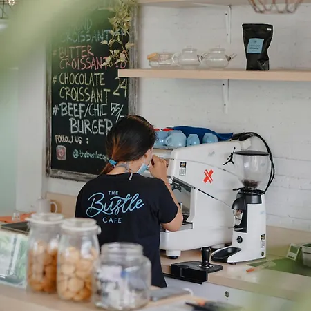 Bali Bustle Kuta Coliving & Coworking Space-3