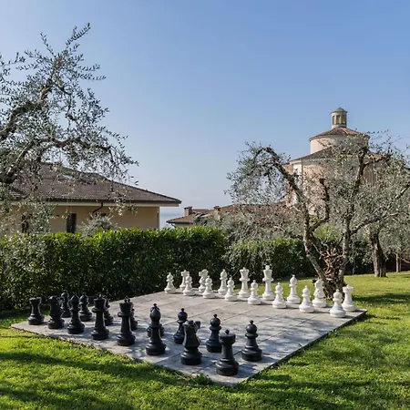 Residence Borgo Dei Limoni - Appartamenti Con Garage-3