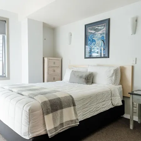 The Anchorage Apartments-3