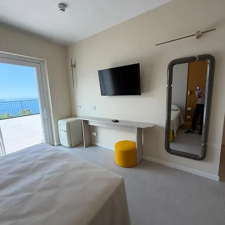 Hotel Residence La Rotonda-3